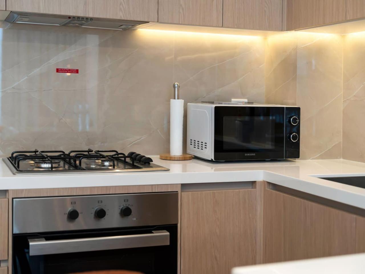 Brand New Luxury 2 Bedroom With Padel Gym Pool Cinema Apartment Dubai