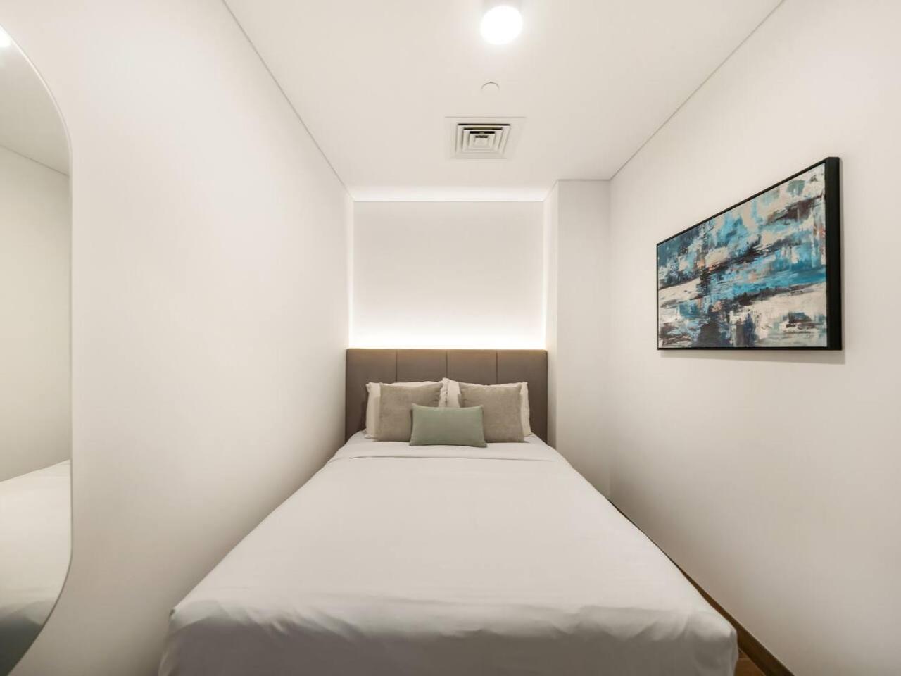 Brand New Luxury 2 Bedroom With Padel Gym Pool Cinema * Dubai