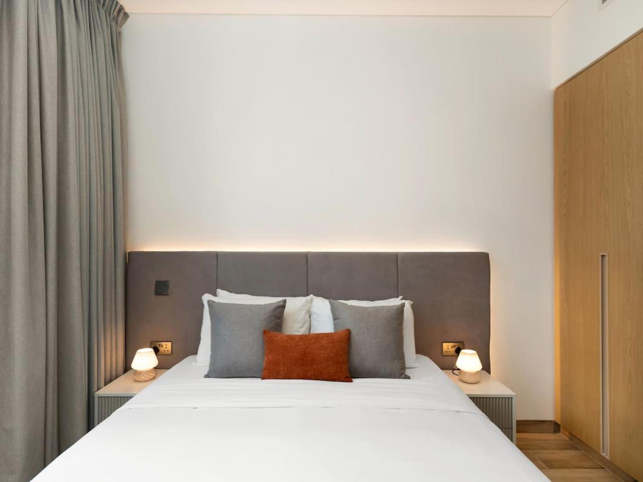 Apartment Brand New Luxury 2 Bedroom With Padel Gym Pool Cinema *