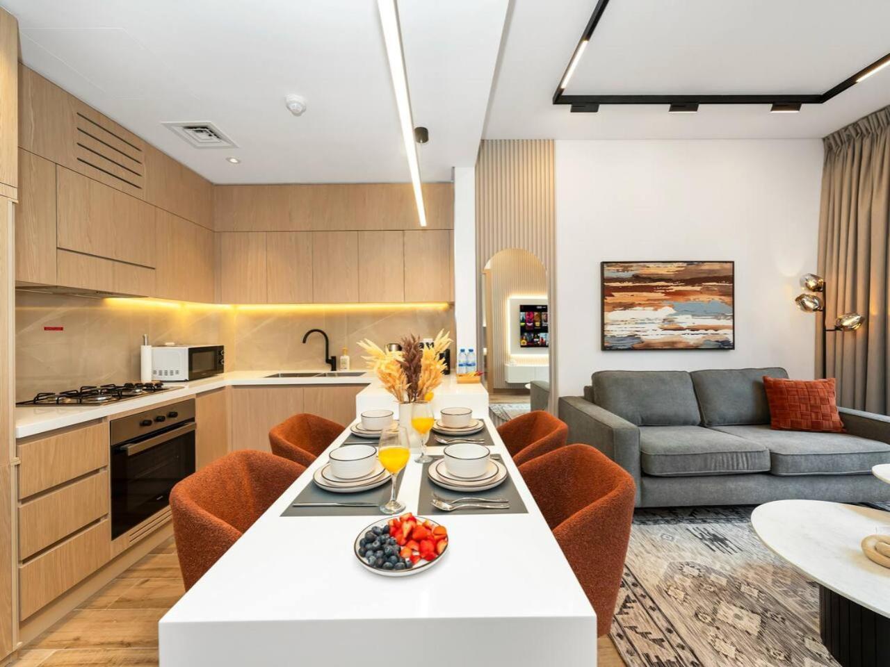 Brand New Luxury 2 Bedroom With Padel Gym Pool Cinema Apartment Dubai