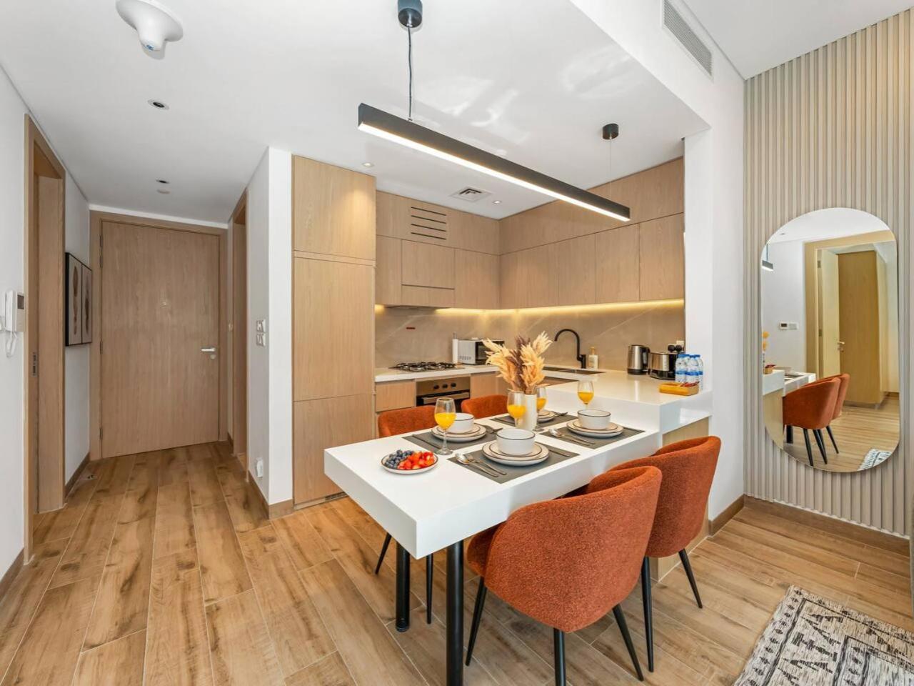 Apartment Brand New Luxury 2 Bedroom With Padel Gym Pool Cinema Dubai